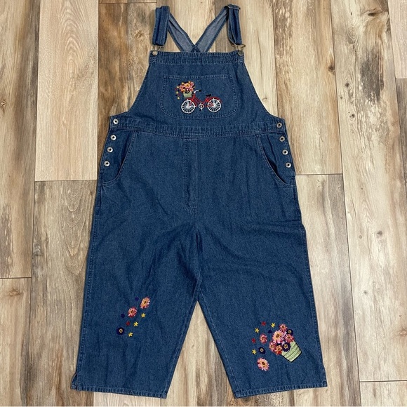 Vintage Agapo Womens Floral Embroidered Blue Cropped Denim Overalls Size 1X - Picture 1 of 9